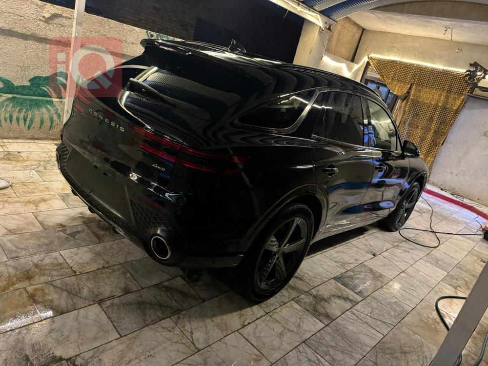 جنسس GV70